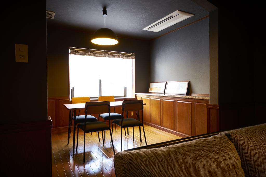 Guesthouse Nijo Fukuro-Tei Kyoto Bagian luar foto