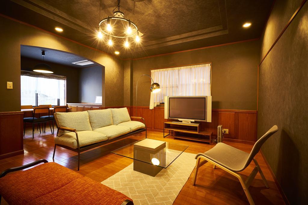 Guesthouse Nijo Fukuro-Tei Kyoto Bagian luar foto